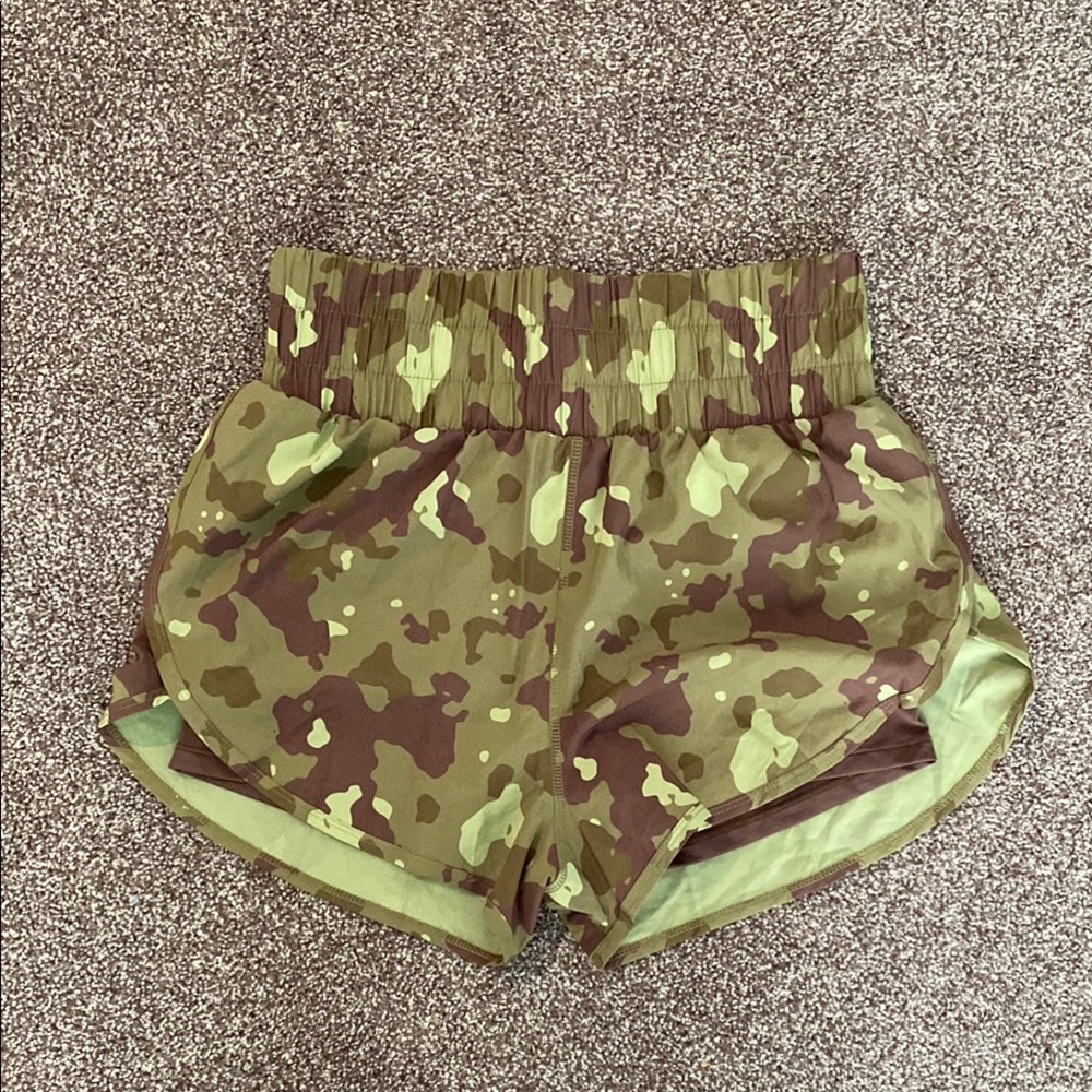 Vitality Athletic Vista Shorts Camo